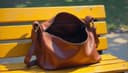 On m'a volé mon sac — My bag was stolen