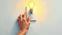 Can you turn off the light? — Kannst du das Licht ausmachen?