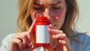 Y a-t-il des effets secondaires? — Are there any side effects?