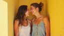 placoter [QC] / papoter [FR] — to gossip/chat