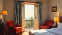 habitación con balcón — room with balcony
