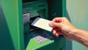 le distributeur automatique — ATM/cash machine