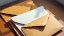 En seguimiento a su correo — Further to your email