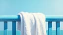 toalla — towel
